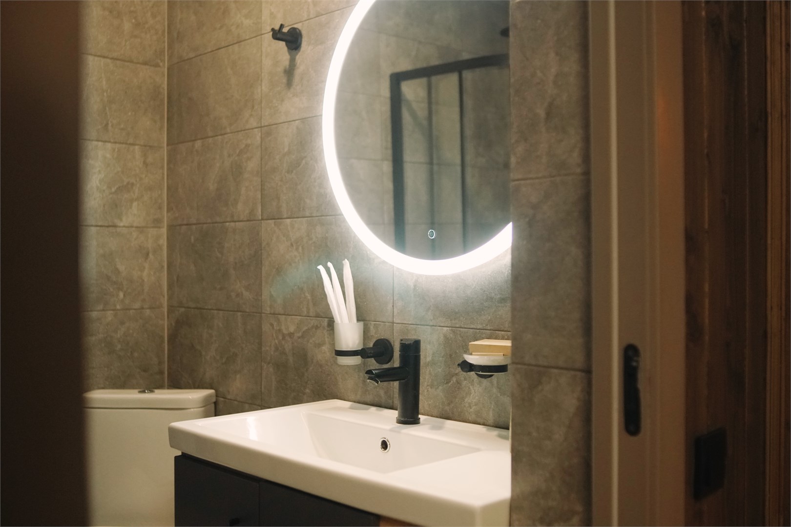 Стандарт трехместный номер в Атмосфера village