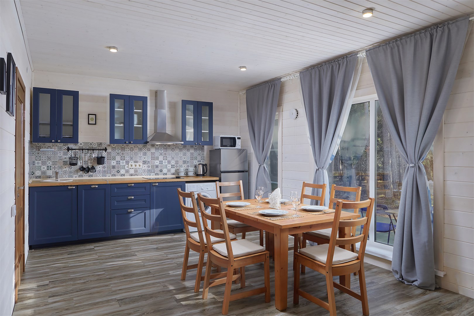 Коттедж "Форест" на 6 человек в Окунёвая