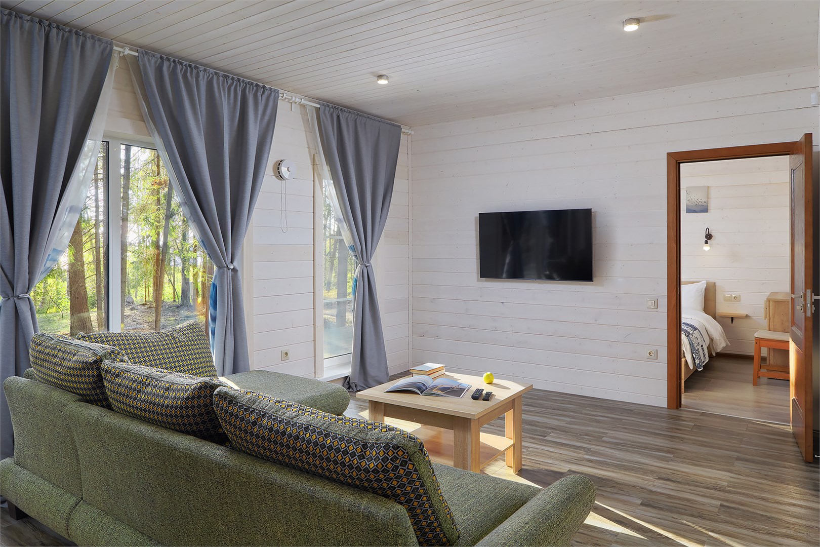 Коттедж "Форест" на 6 человек в Окунёвая