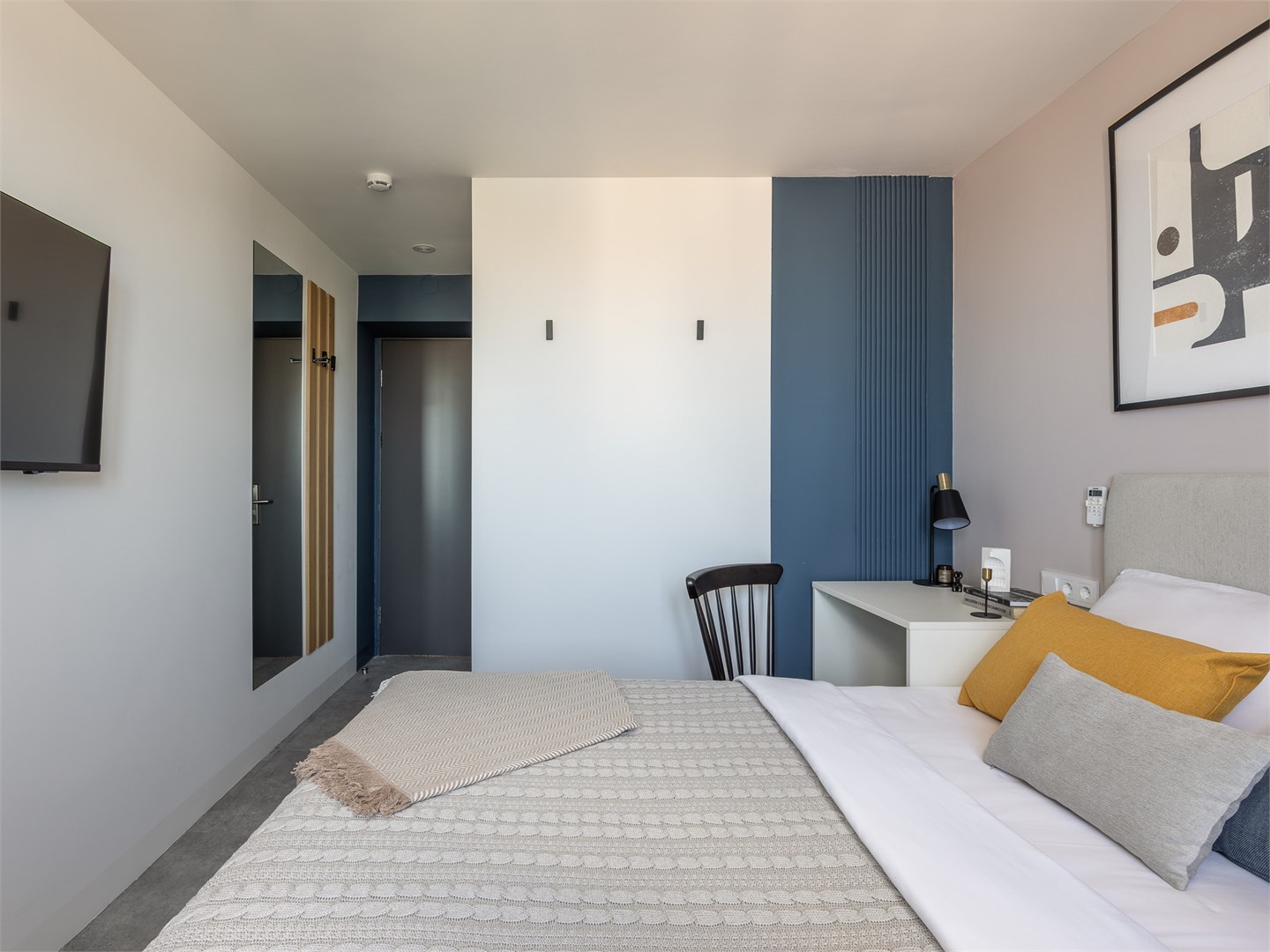 Стандарт Улучшенный с балконом в Apartments&Hotel Trend