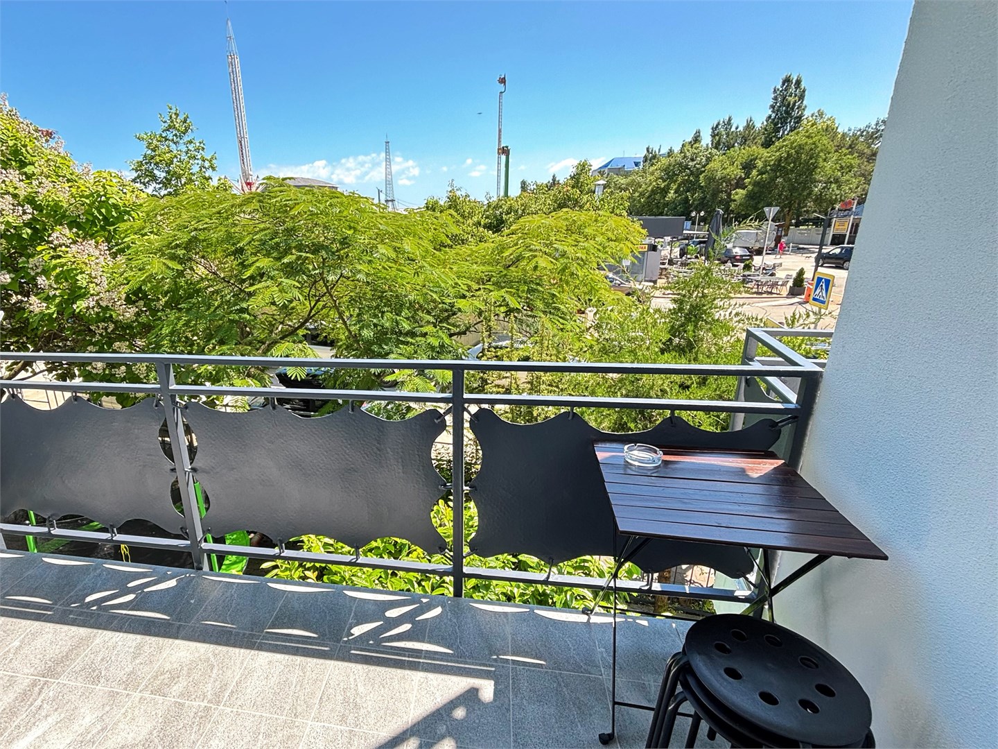 Стандартный двухместный с двумя кроватями и 1 дополнительным местом, с балконом в Казачок