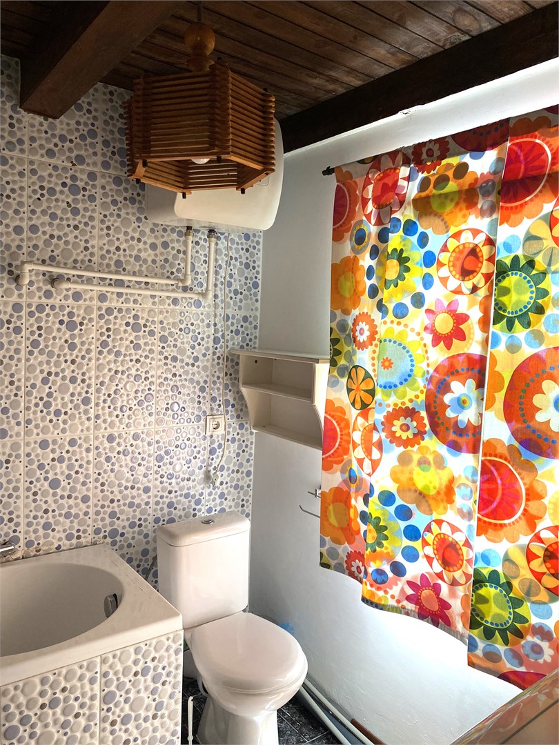 Двухэтажный восьмиместный мини-коттедж с 1 дополнительным местом в Казачок