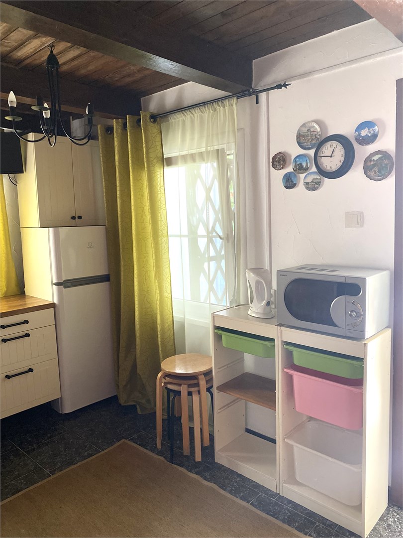 Двухэтажный восьмиместный мини-коттедж с 1 дополнительным местом в Казачок