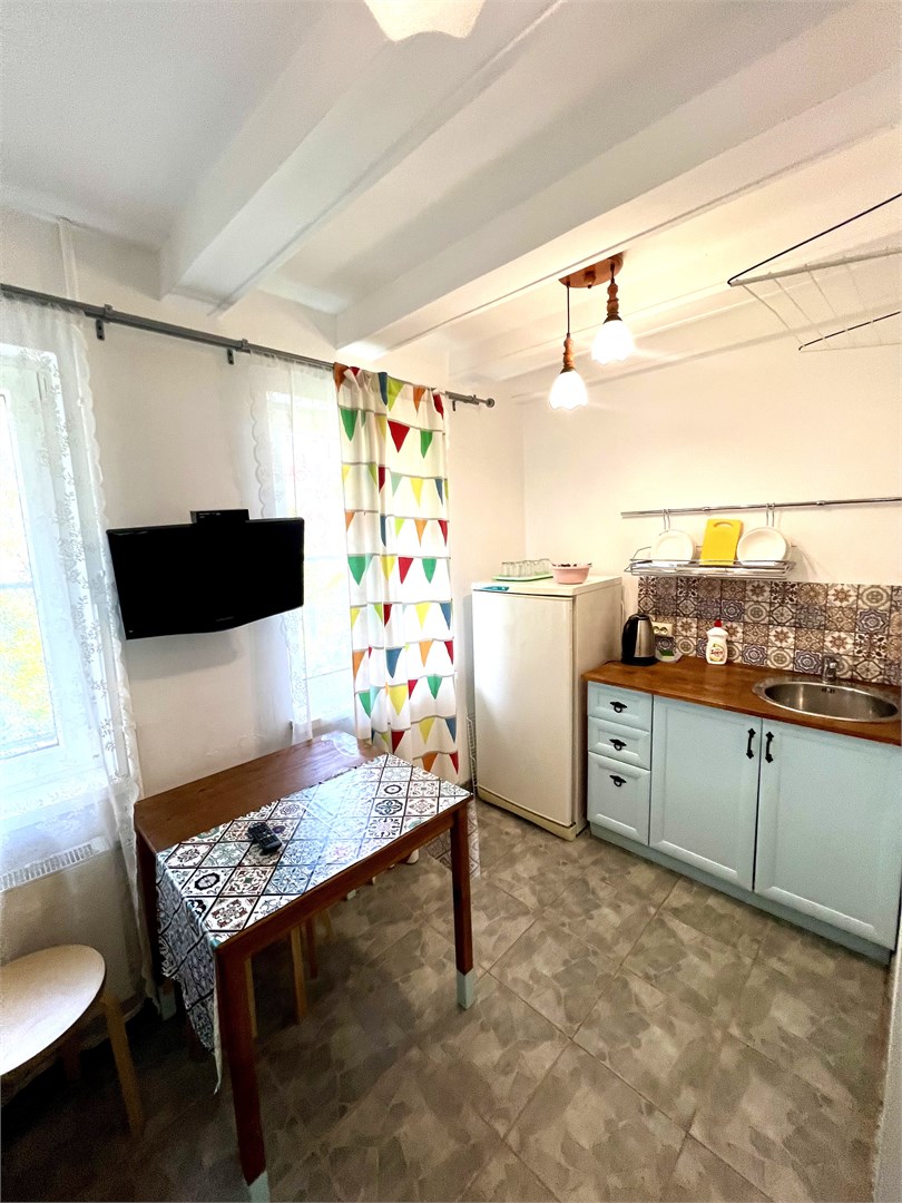 Двухкомнатный четырехместный номер с двуспальной кроватью и 1 дополнительным местом в Казачок