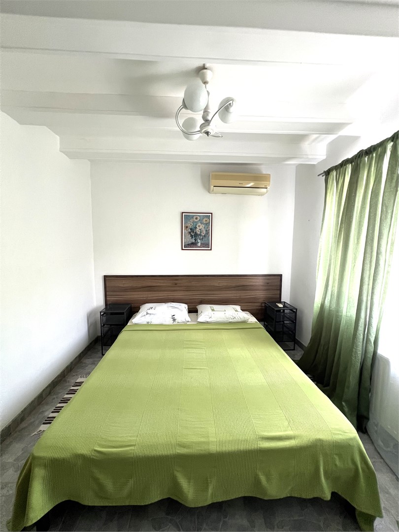 Двухкомнатный четырехместный номер с двуспальной кроватью и 1 дополнительным местом в Казачок