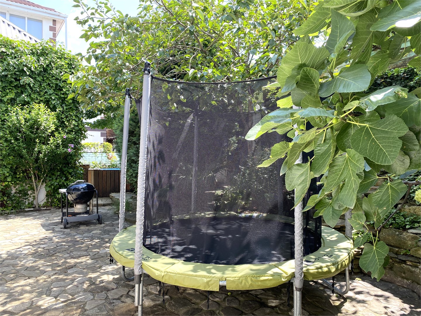 Двухкомнатный четырехместный номер с двуспальной кроватью в Казачок