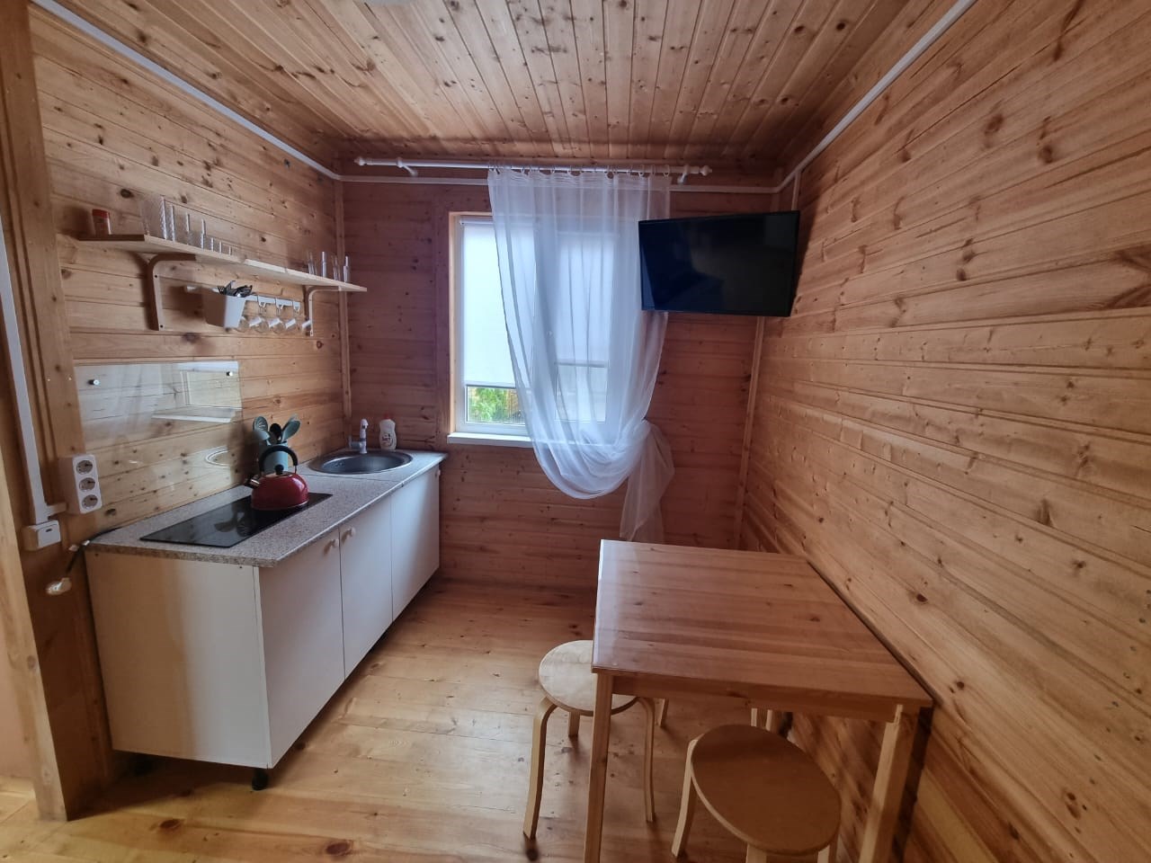 Коттедж в Лето