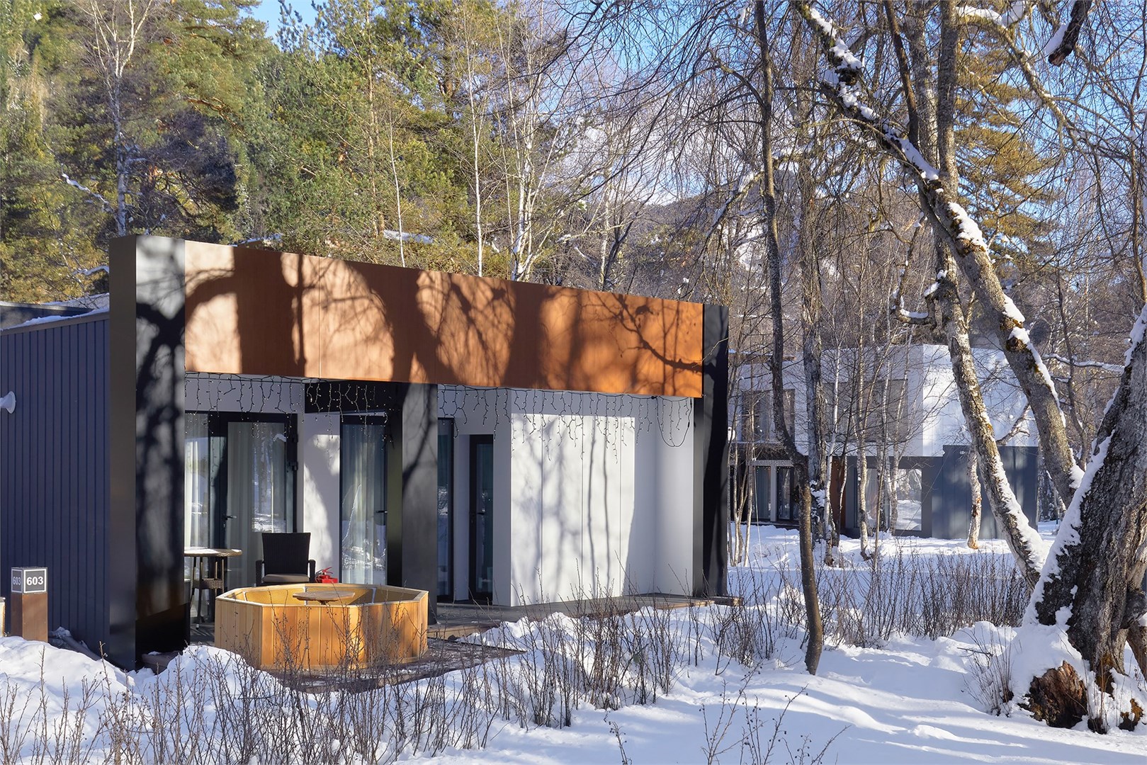 Фотография БУНГАЛО PREMIUM С КУПЕЛЬЮ НА ДРОВАХ