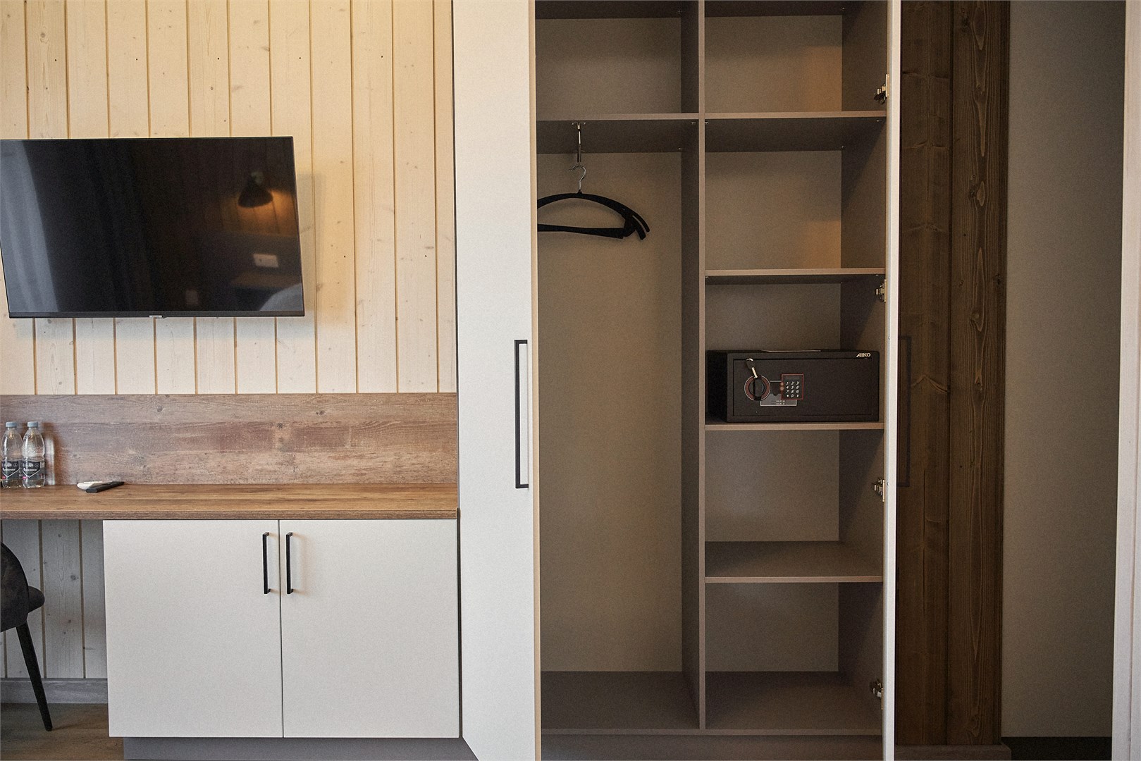 Корпус №2 "Стандарт" с видом на гору в Маяк