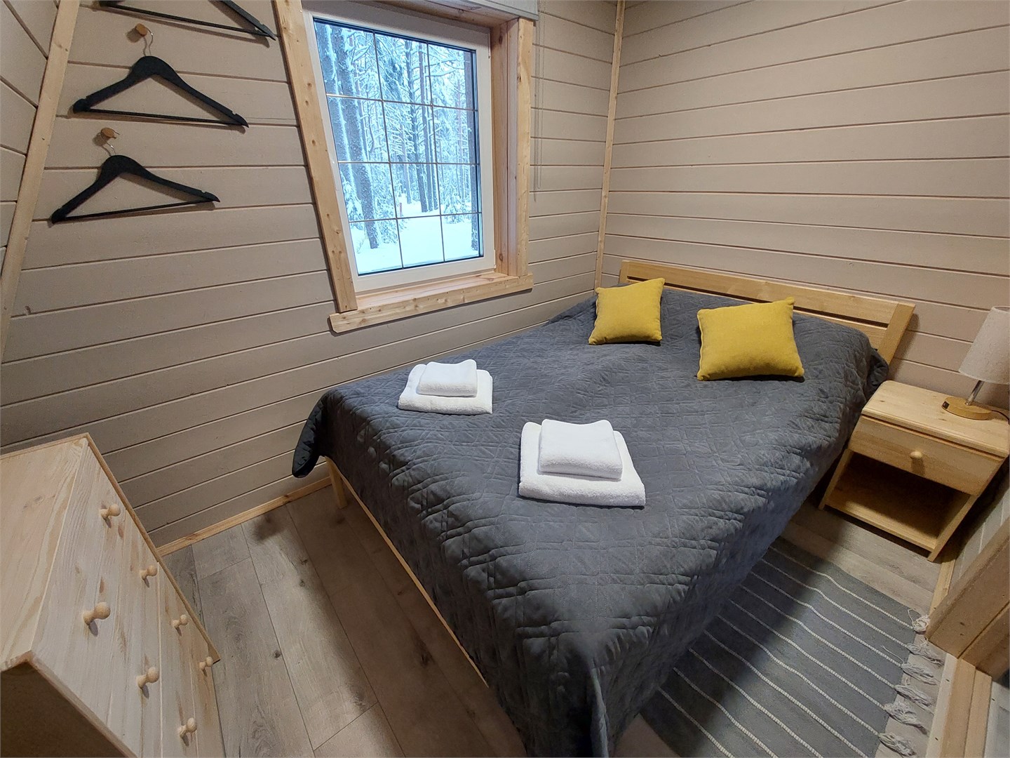 Семейный коттедж с террасой и панорамным остеклением в Морошка