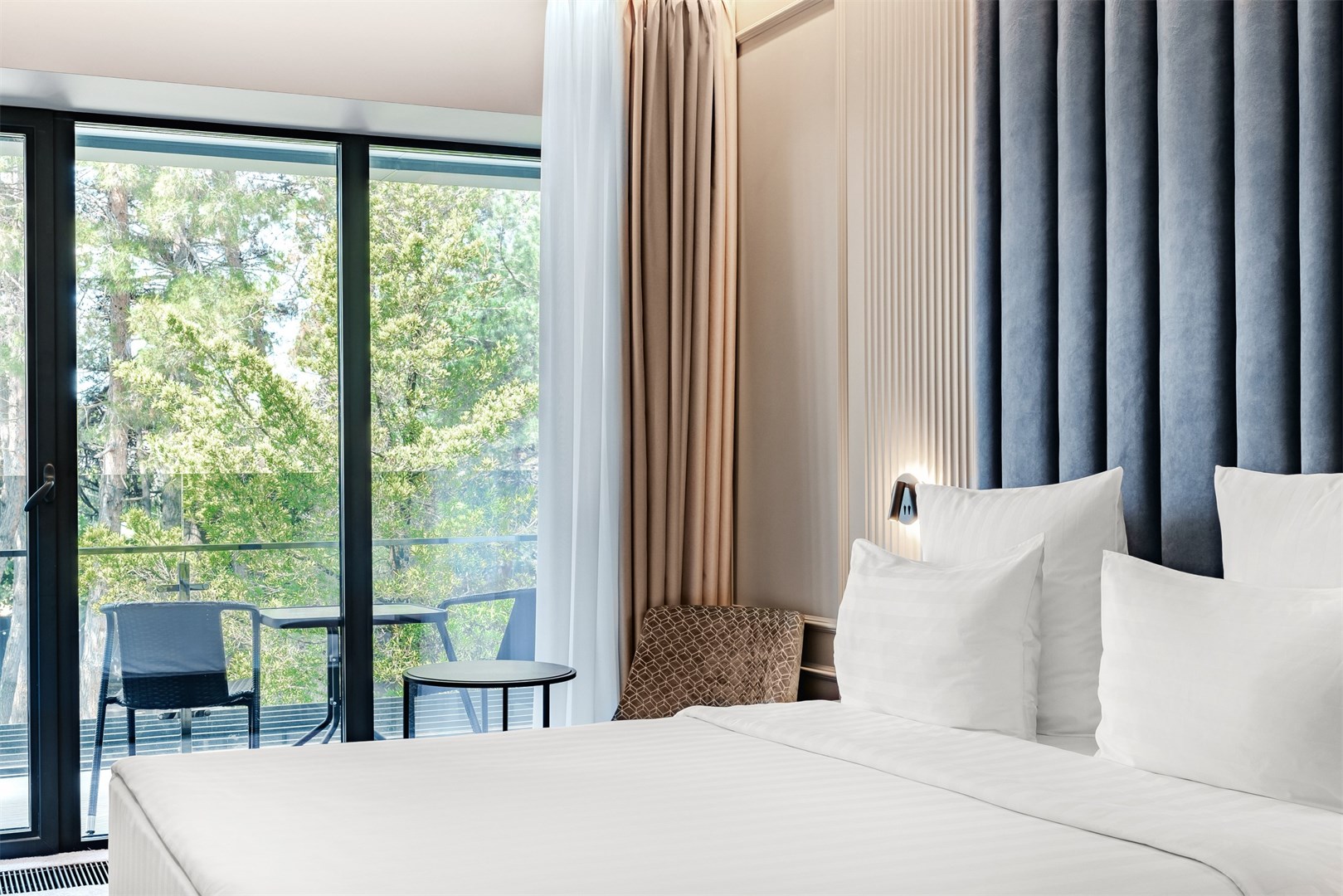 Фотография Супериор с балконом