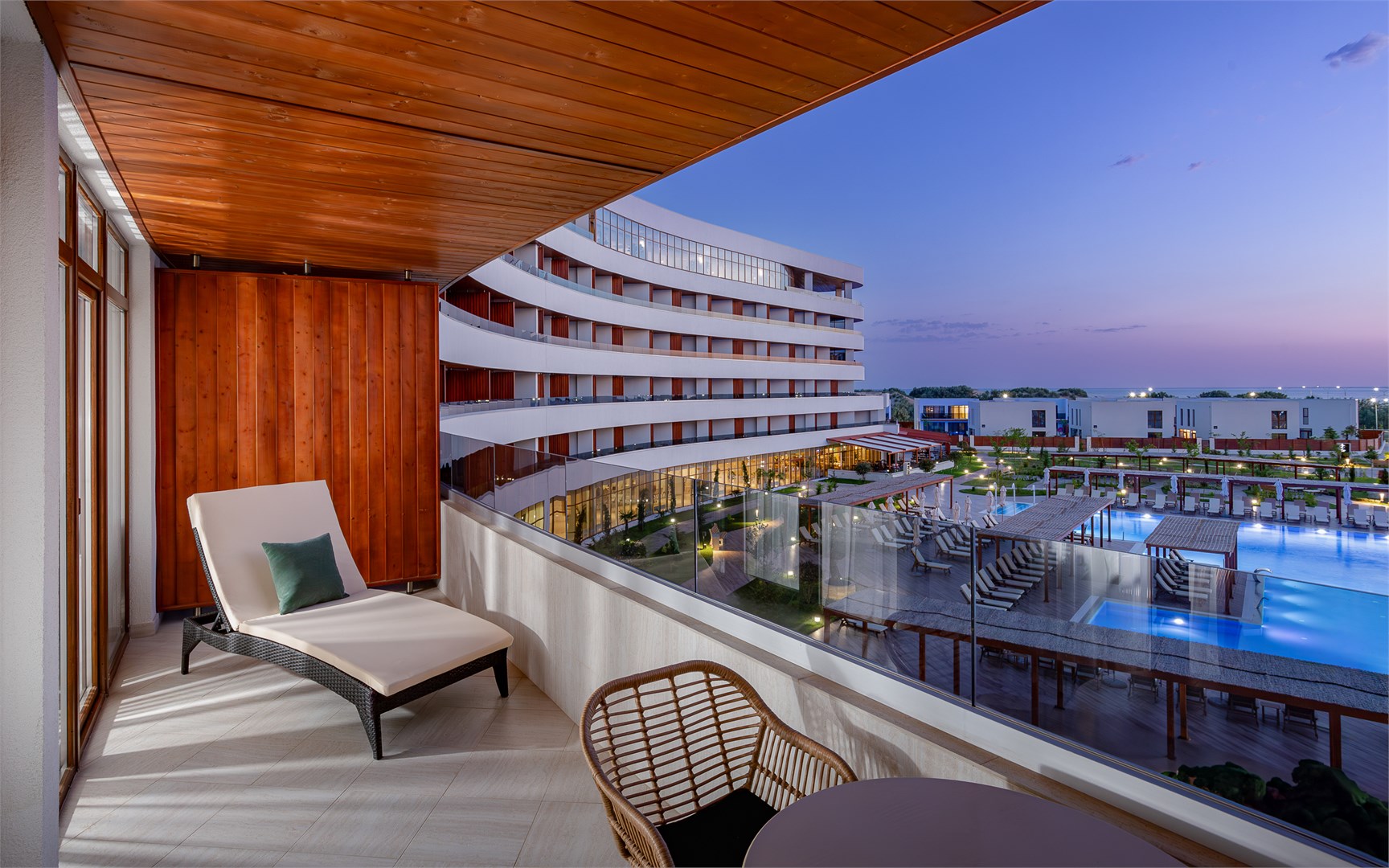 Фотография Suite Deluxe Pool View