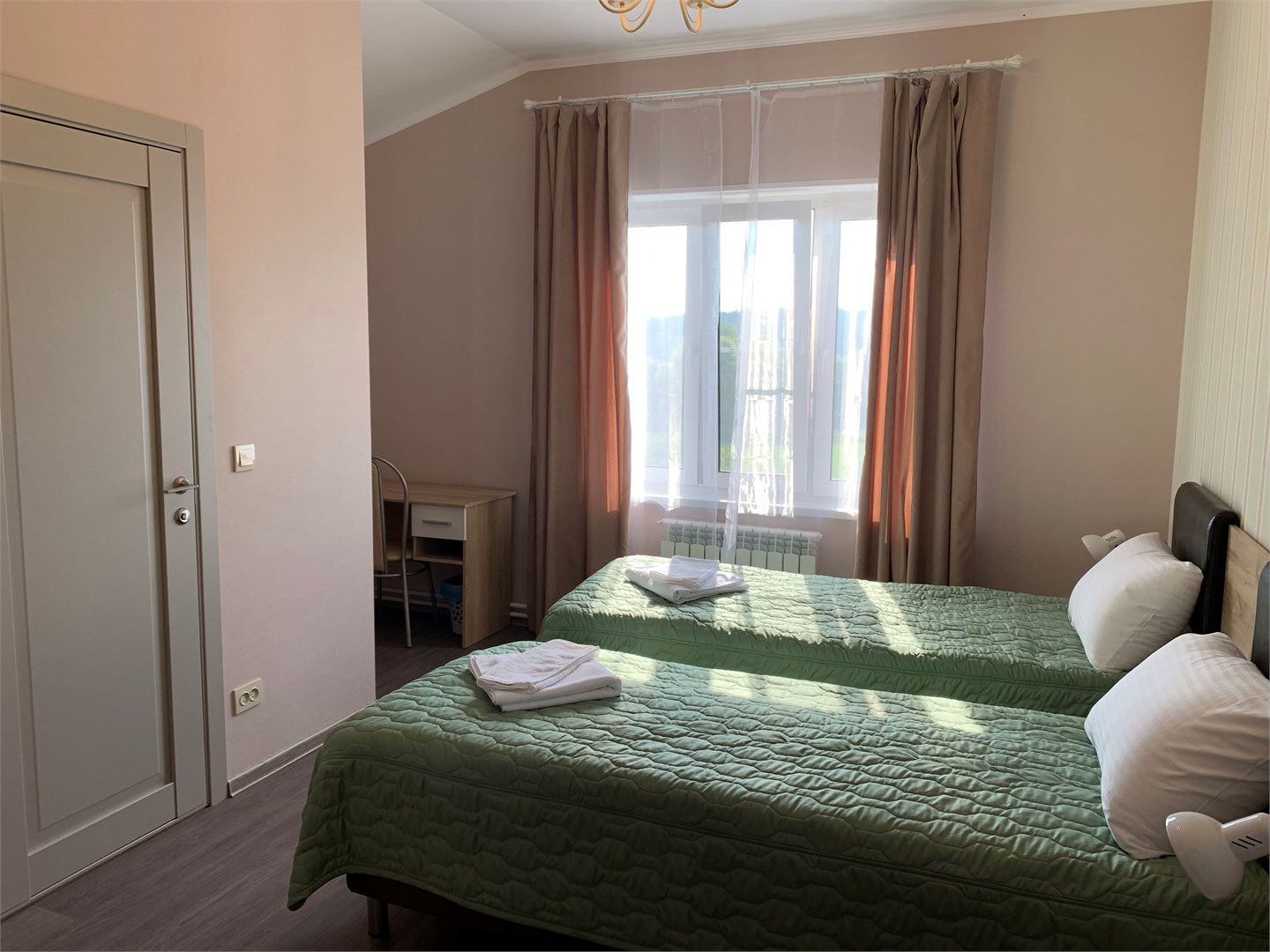 2-х местный номер с отдельными кроватями в Замытье