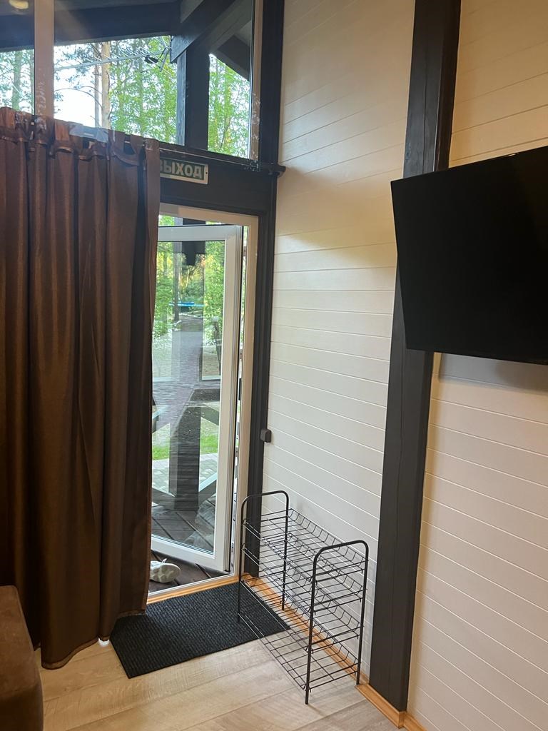 ШАЛЕ вторая линия от реки Катунь в Алтан