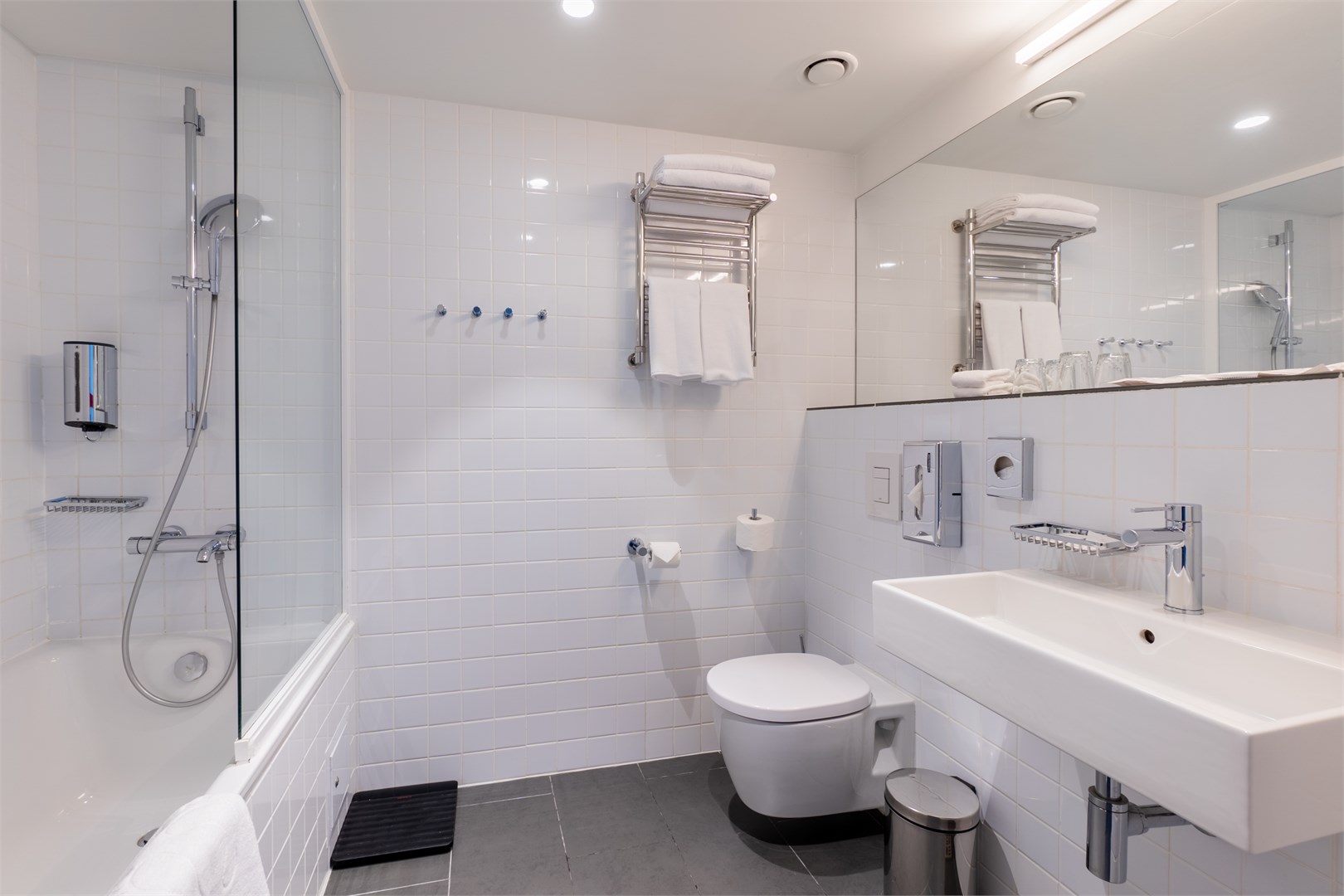 SMART Полулюкс с видом на Москва Сити в Azimut Сити Отель Смоленская Москва