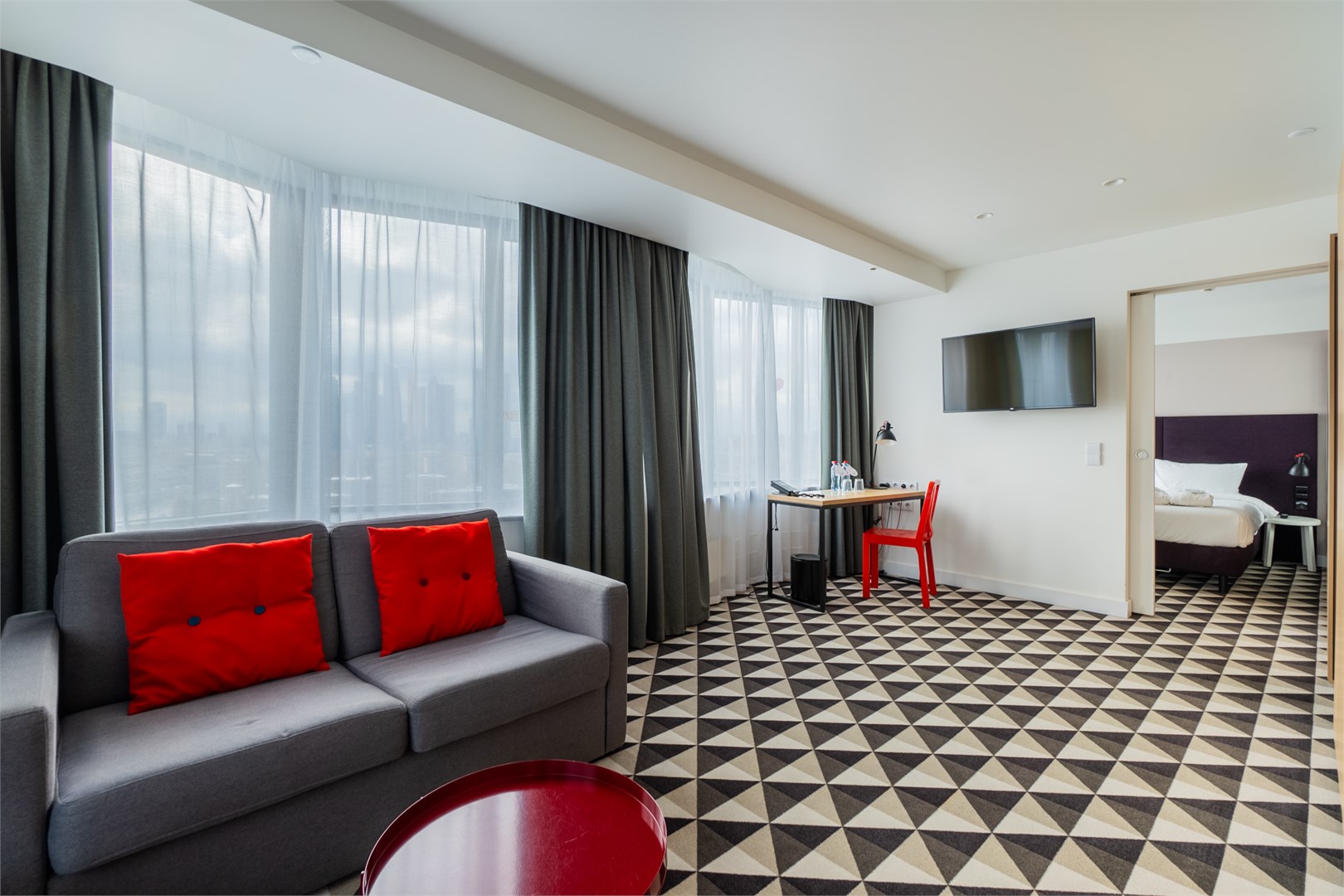 SMART Апартаменты с видом на Москва Сити на клубном этаже в Azimut Сити Отель Смоленская Москва