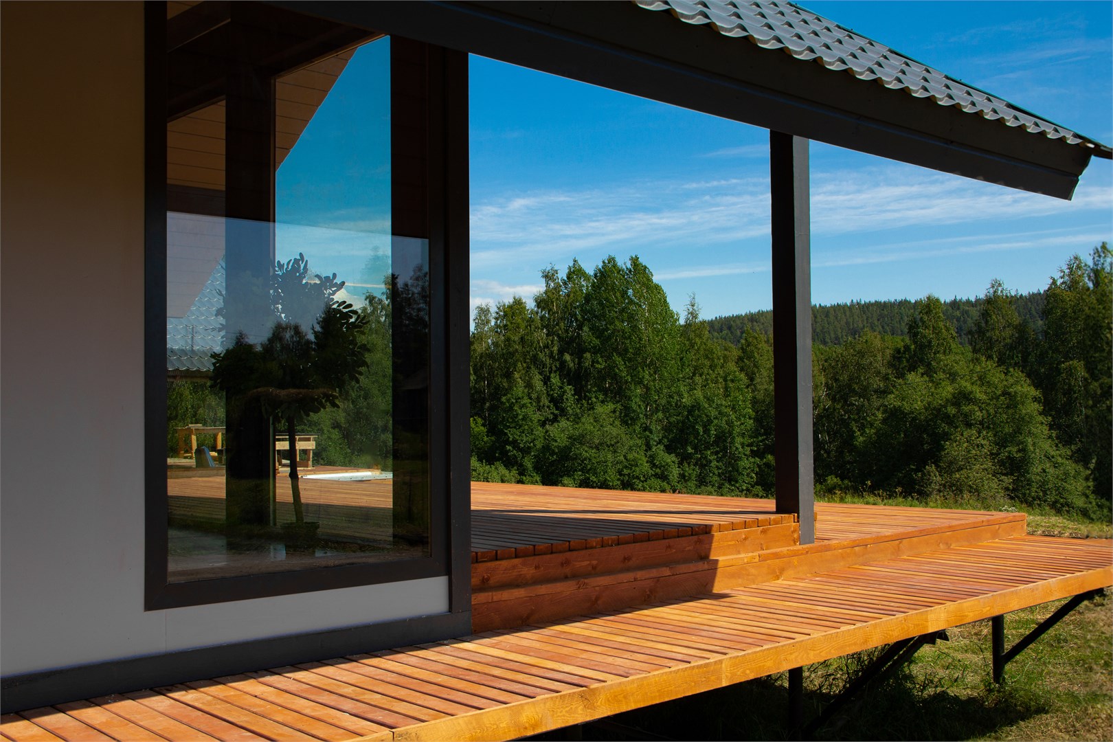 Большой дом на 2 спальни с камином, сауной и чаном (6+2) в Карелия парк