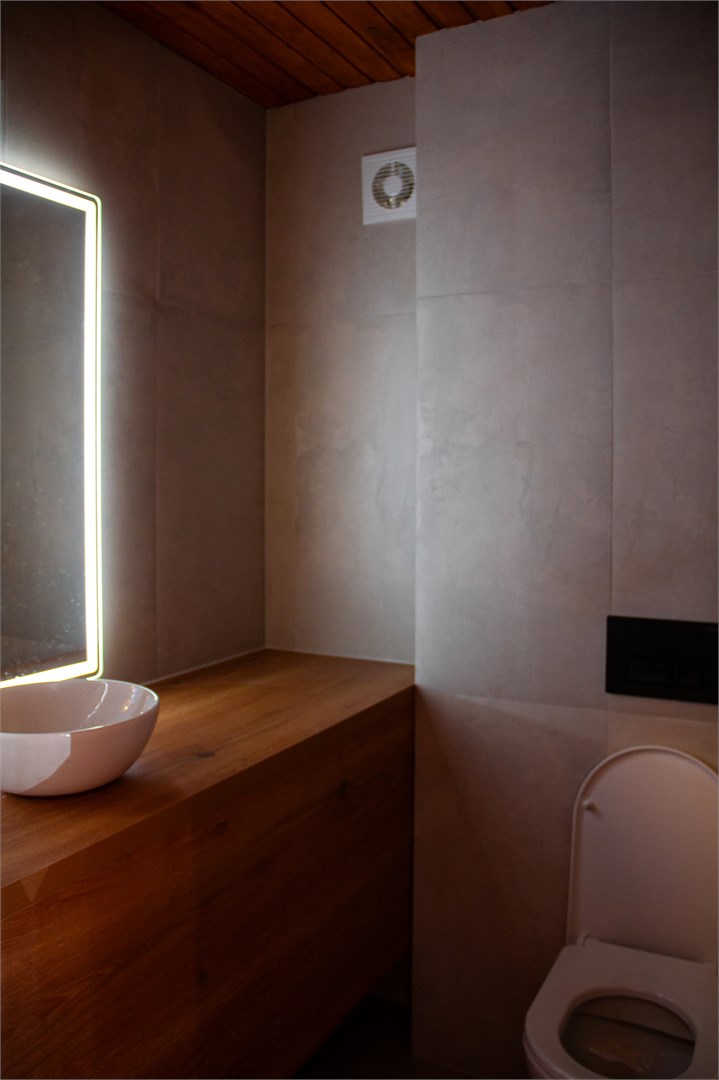 Большой дом на 2 спальни с камином, сауной и чаном (6+2) в Карелия парк