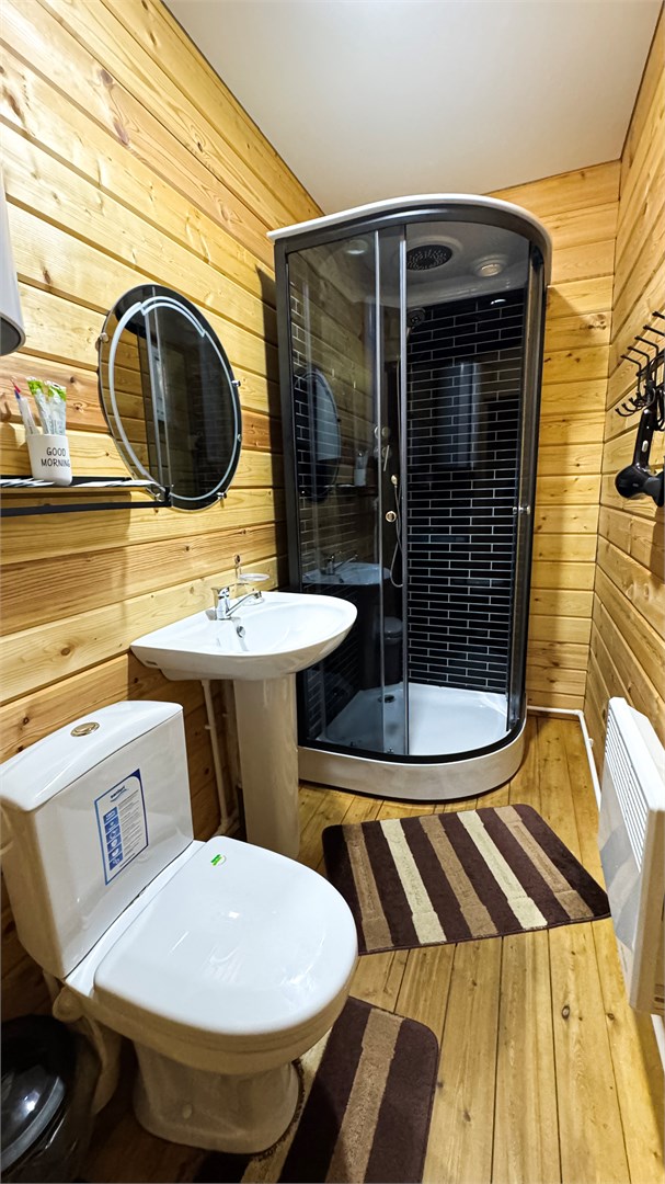 Коттедж на 12 человек в Paradise