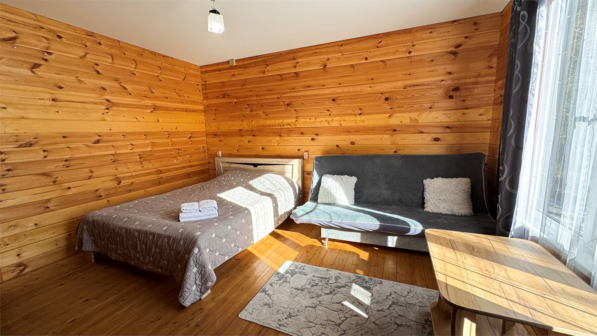 Коттедж на 12 человек в Paradise