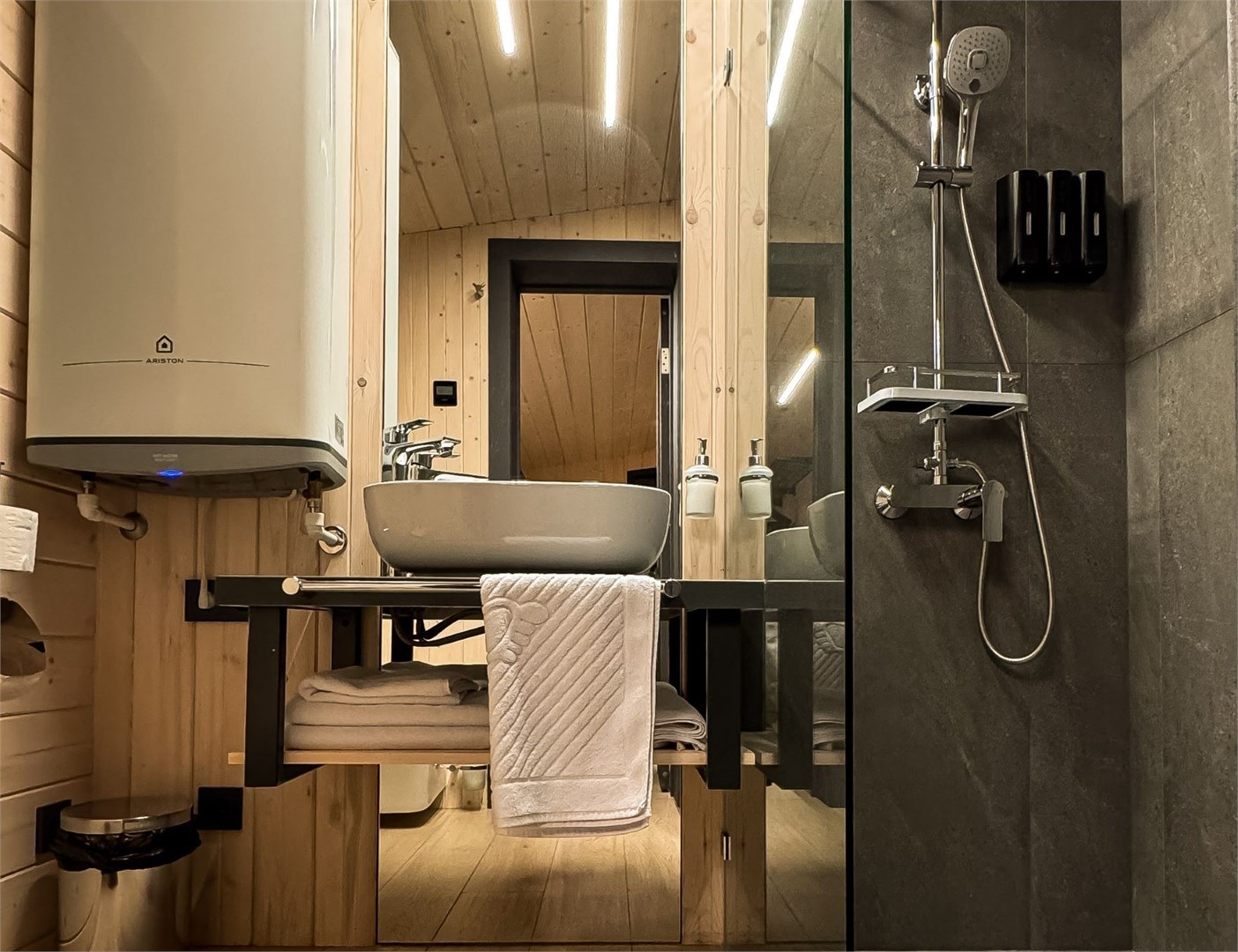 Slide с купелью в Липкиглэмп