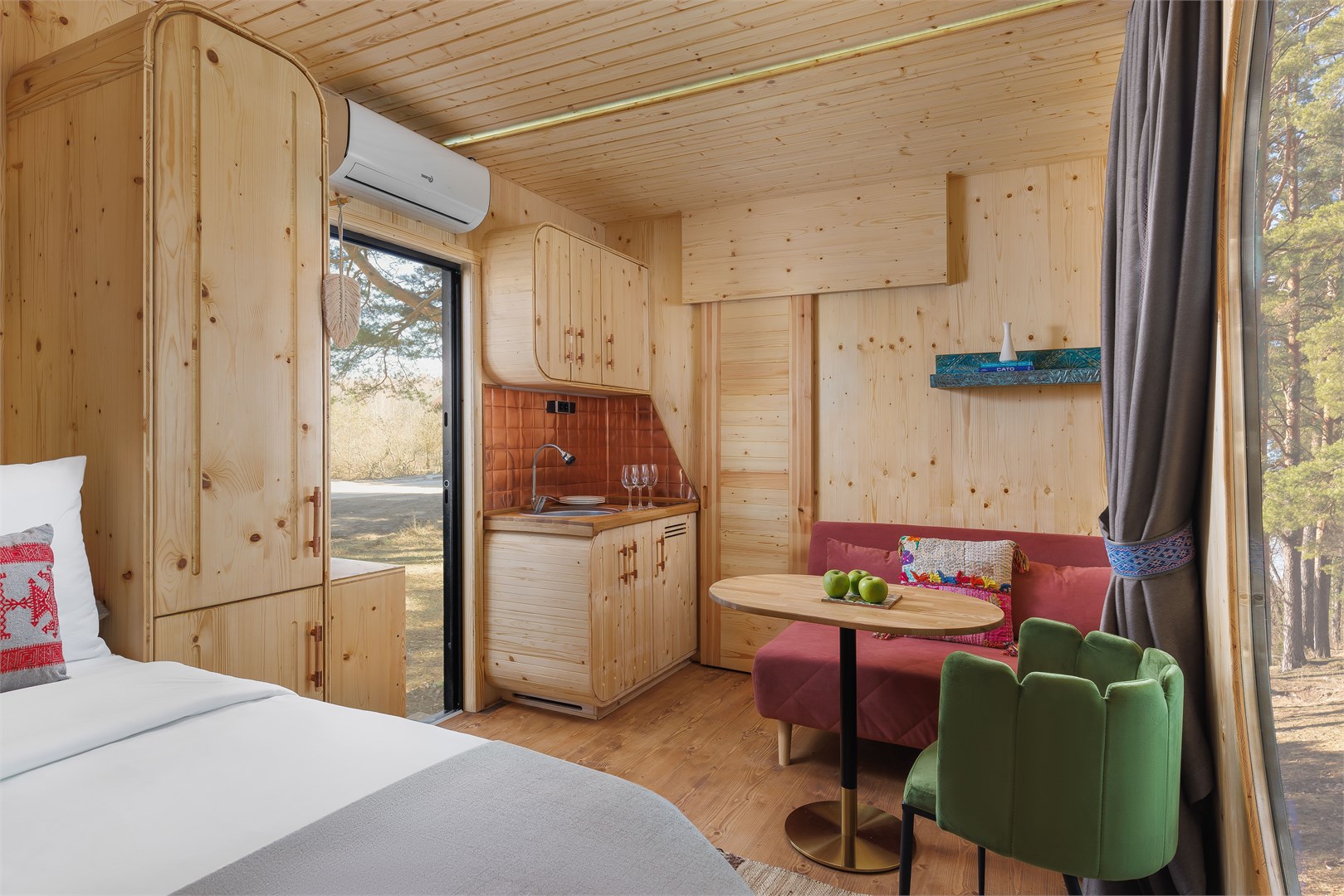 Артхаус (Глэмпинг) в Конаково Ривер Клаб