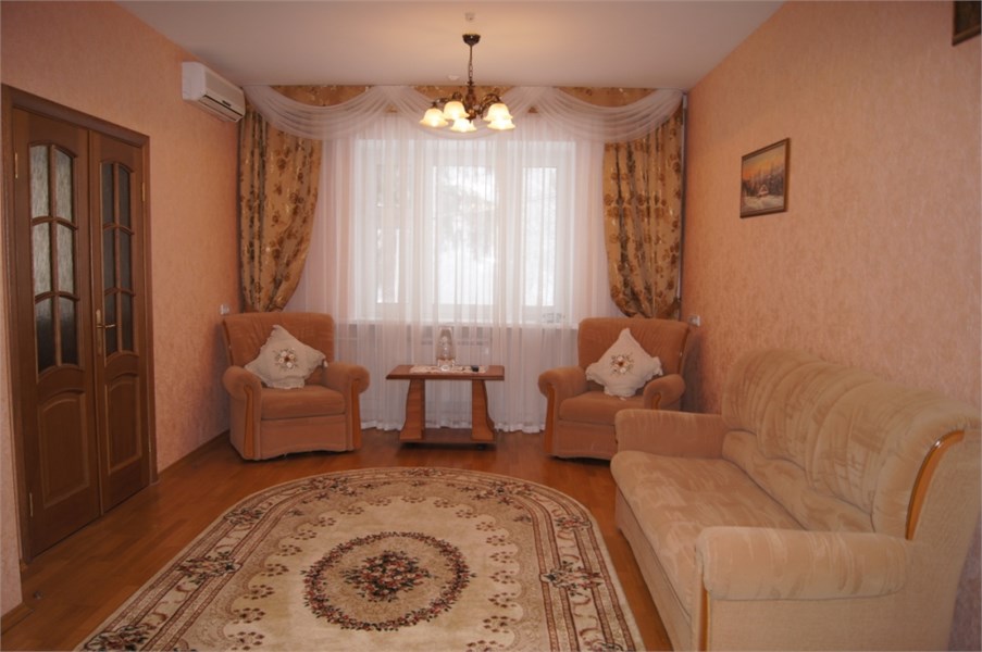 4-х комнатный 4-х местный Сюит в Восход