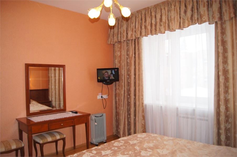 4-х комнатный 4-х местный Сюит в Восход