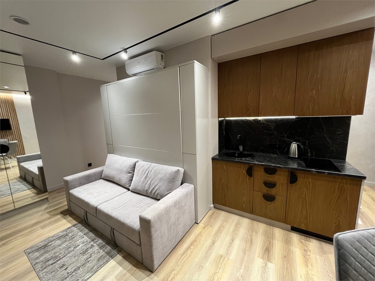 Апартамент "Люкс семейный" в Пушкин НеоЛит