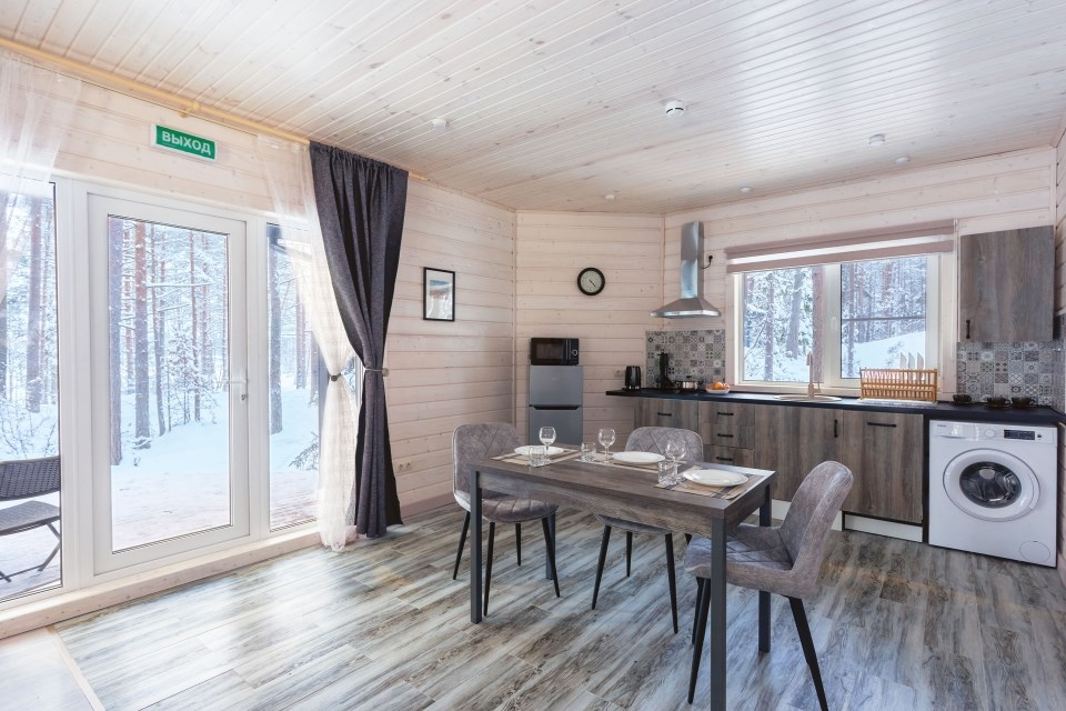 Коттедж - "Форест-студия" в Окунёвая