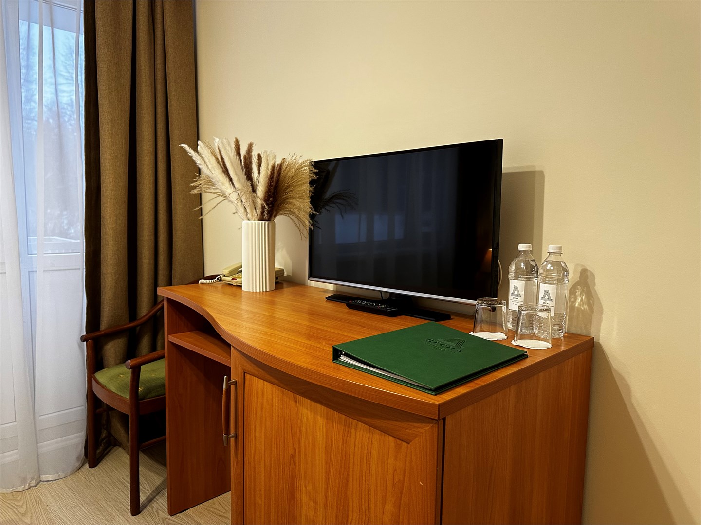 Комфорт  / Главный корпус в Десна