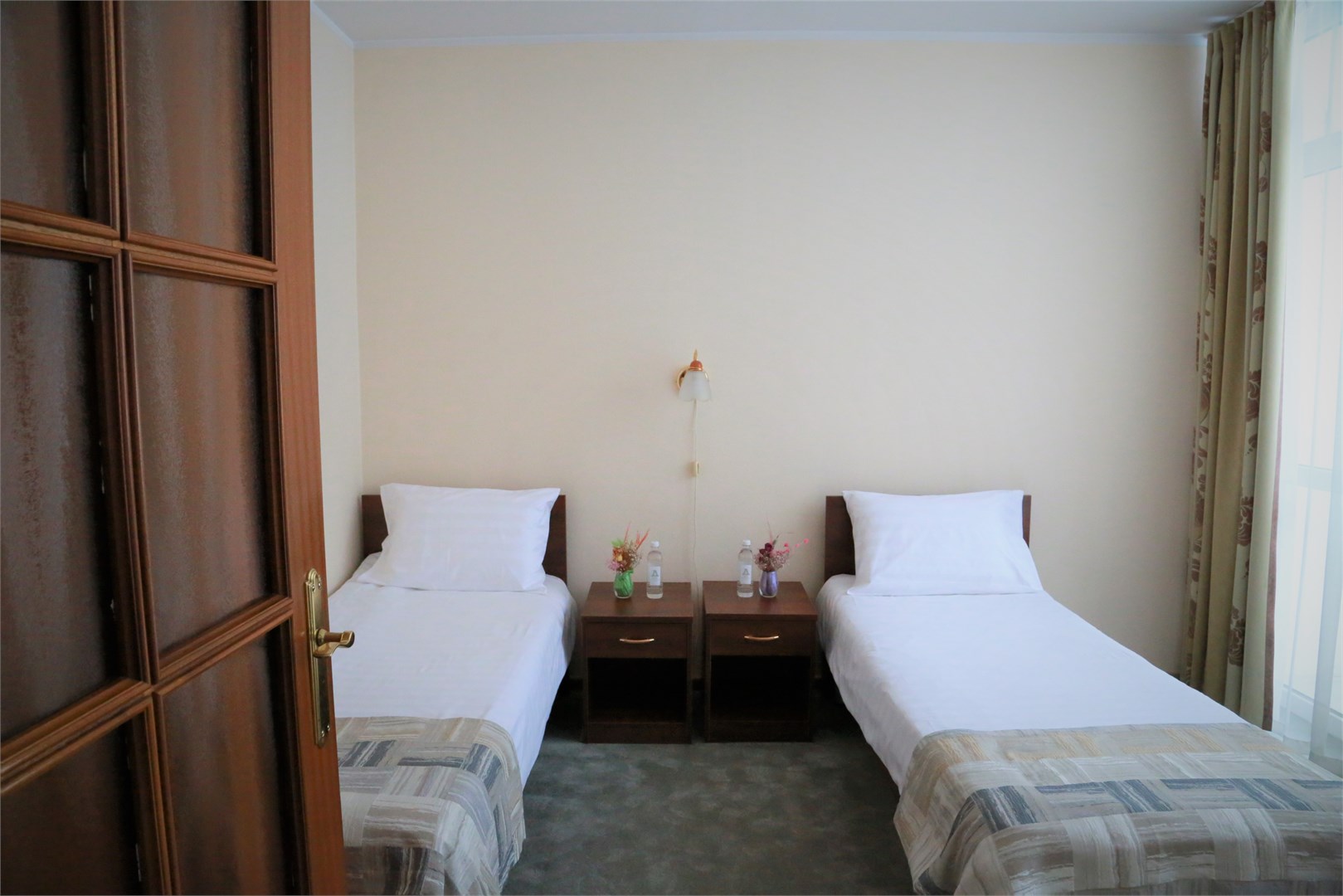 Апартамент трёхкомнатный с кухней / 2 корпус "Урал" в Десна