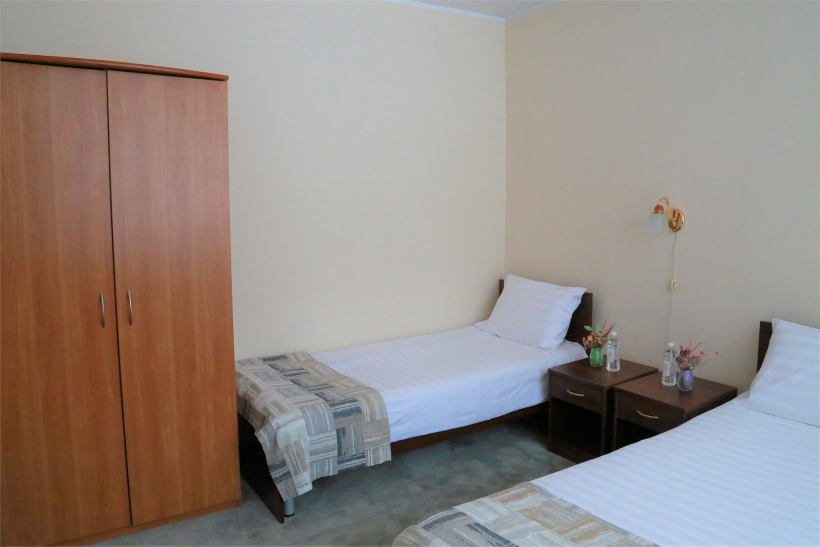 Апартамент трёхкомнатный с кухней / 2 корпус "Урал" в Десна