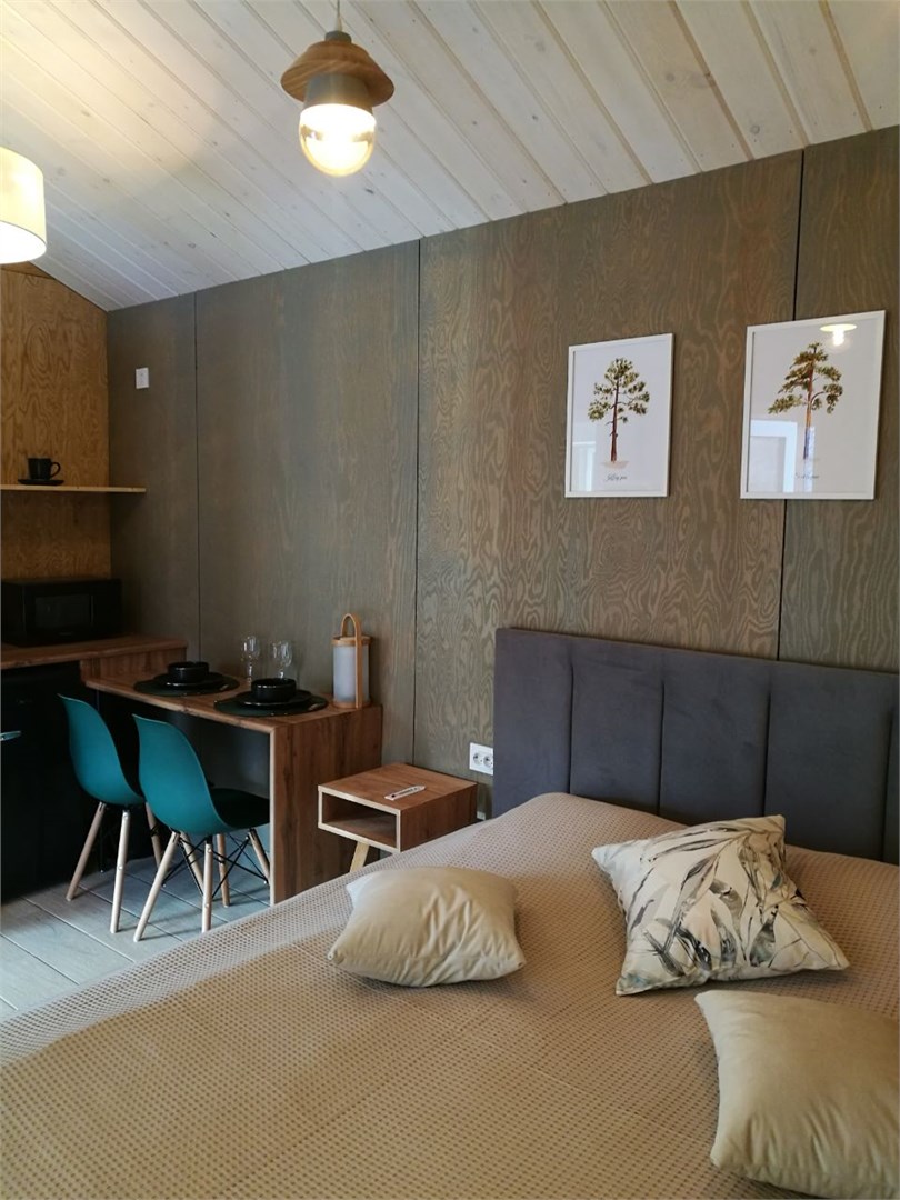 Шишки Сосновые в Ключ-Камень