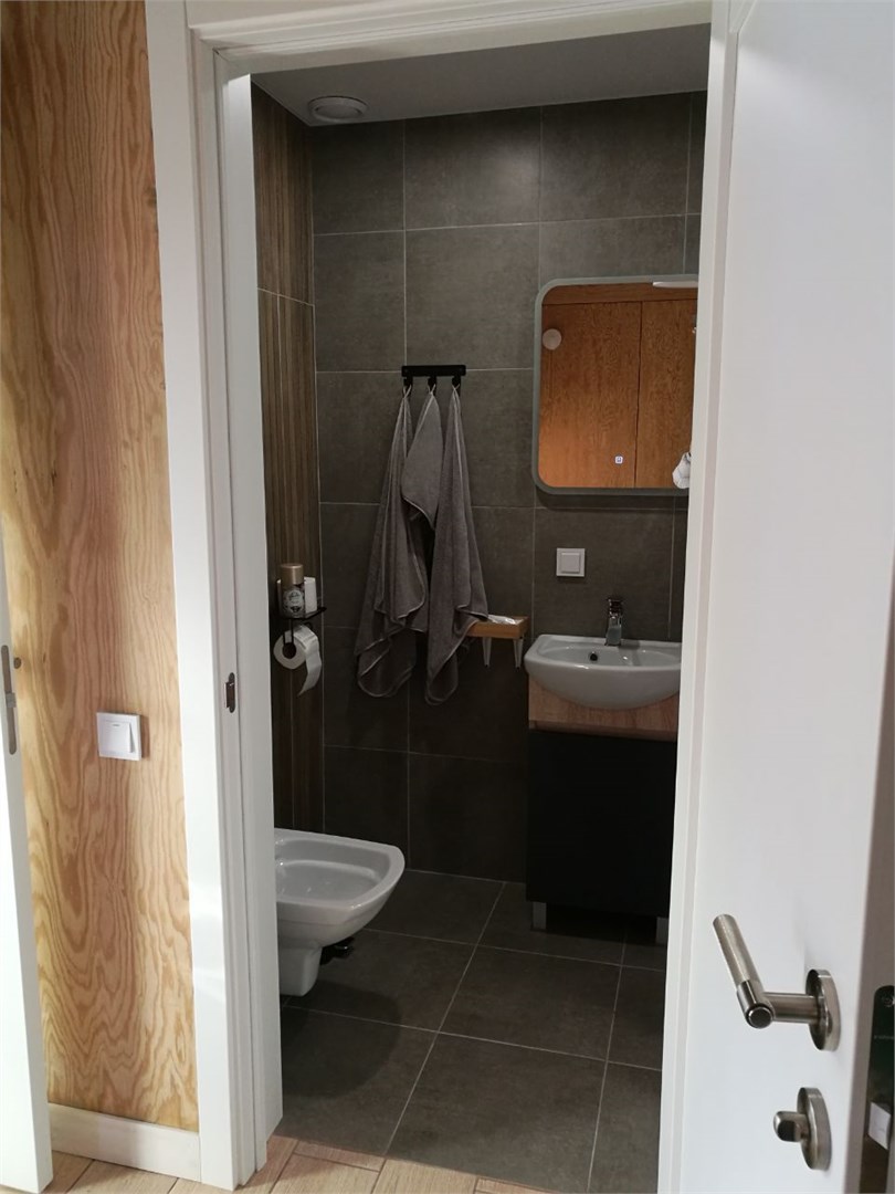 Шишки Сосновые в Ключ-Камень