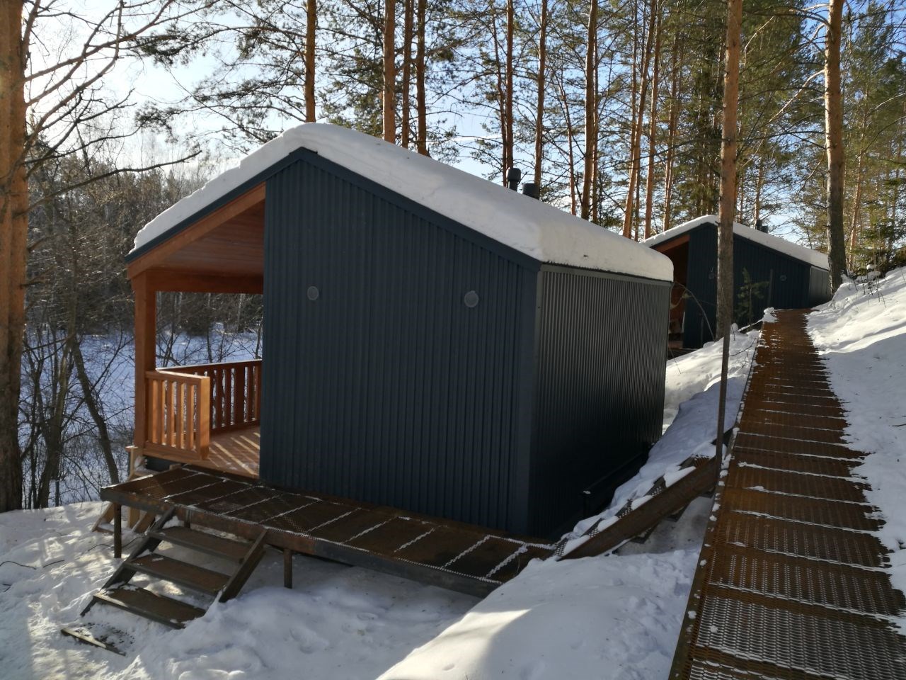 Шишки Сосновые в Ключ-Камень