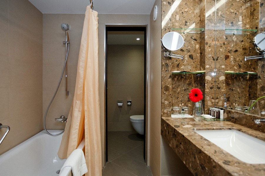 Полулюкс в Azimut Сити Отель Олимпик Москва