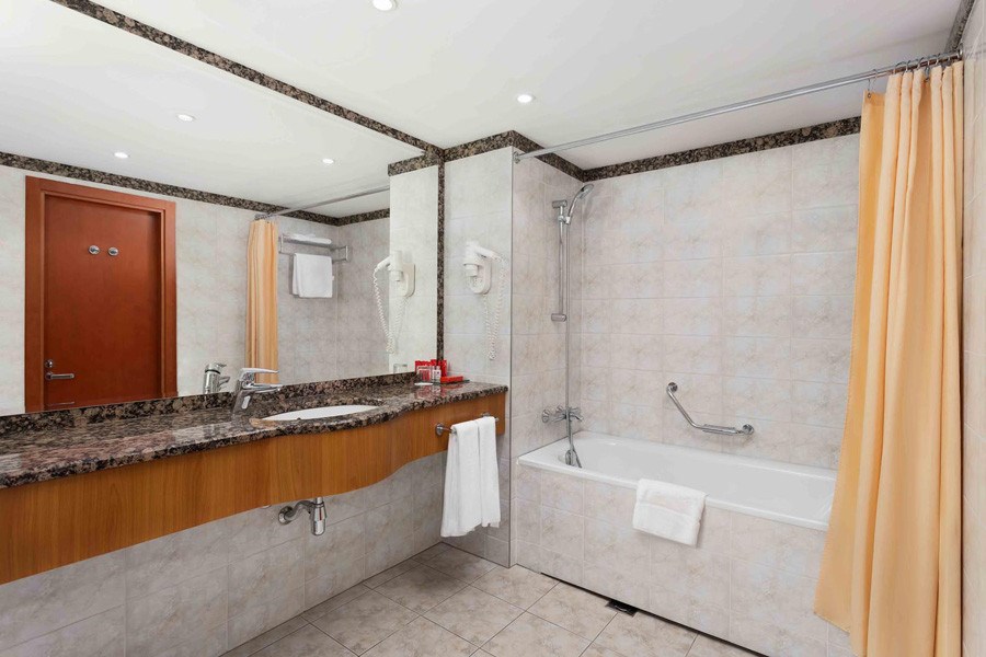 Люкс в Azimut Сити Отель Олимпик Москва