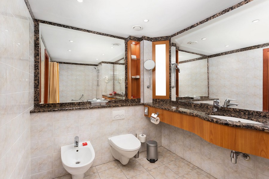 Люкс в Azimut Сити Отель Олимпик Москва