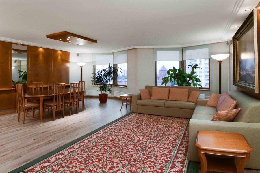 Президентский люкс в Azimut Сити Отель Олимпик Москва