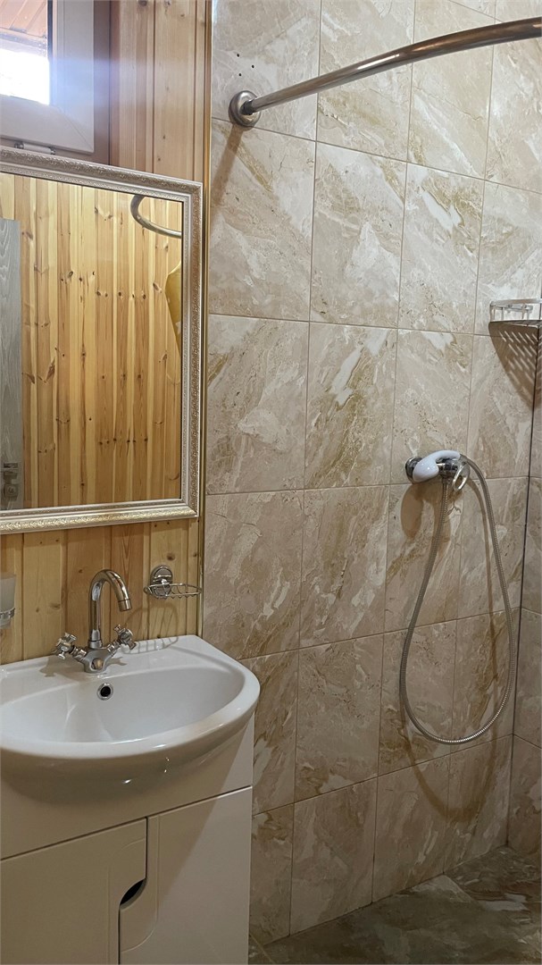 улучшенный семейный номер в Вертикаль