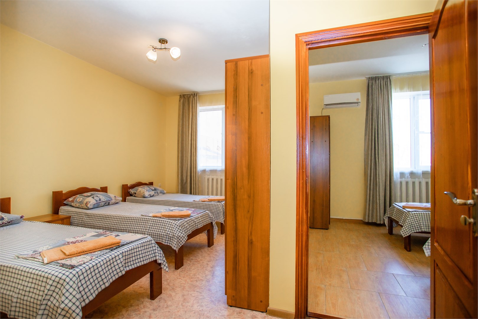 Семейный номер Люкс в Апельсин