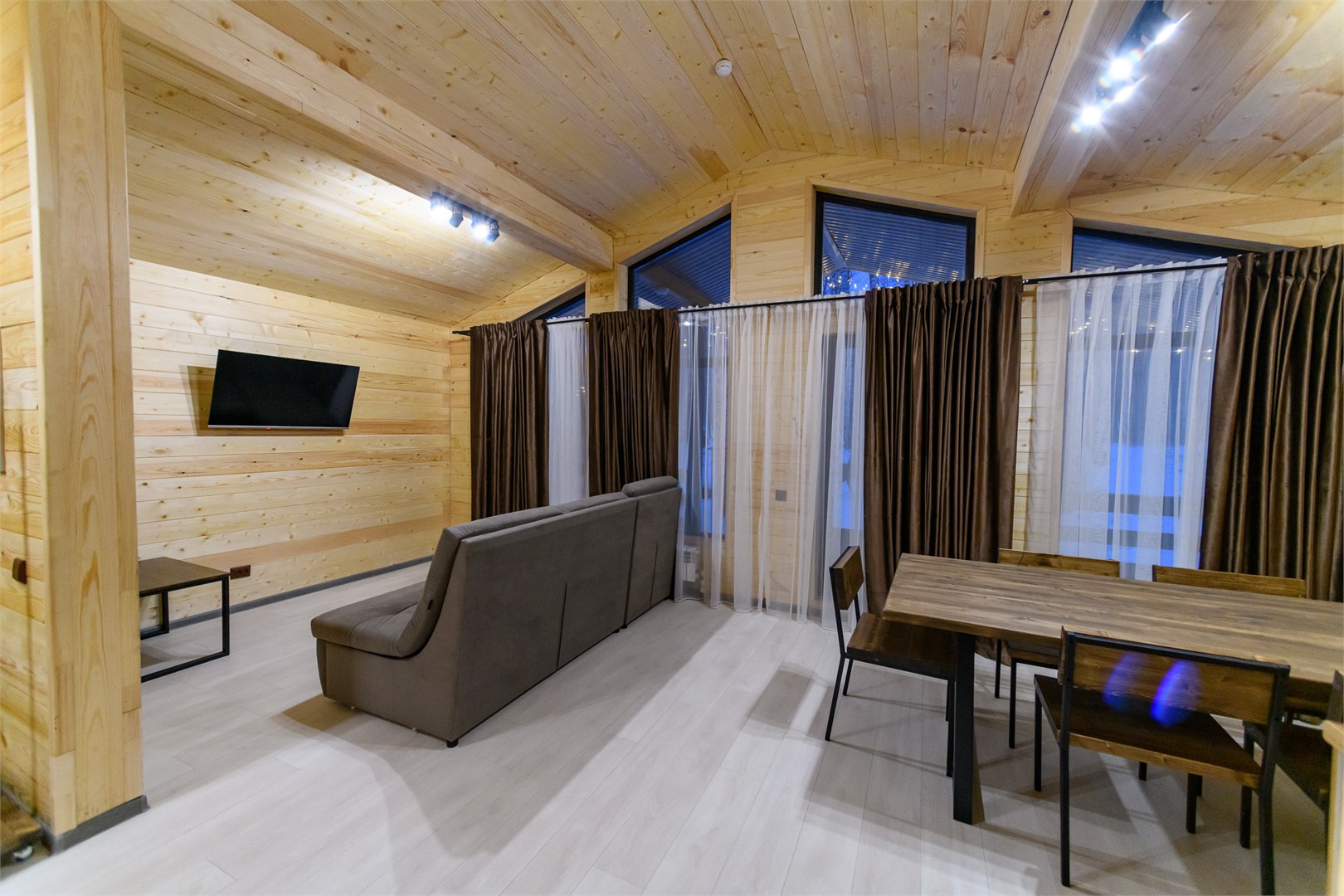 Дом в Экодеревня