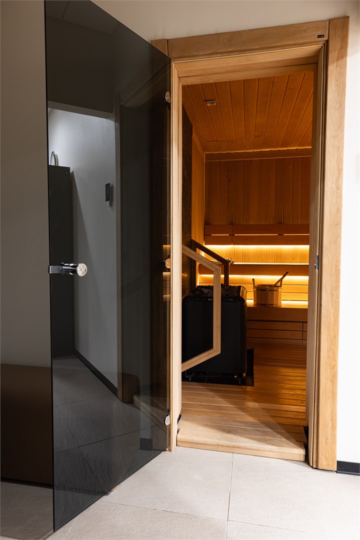 Аренда виллы с комплексом услуг в Репино-Ленинское