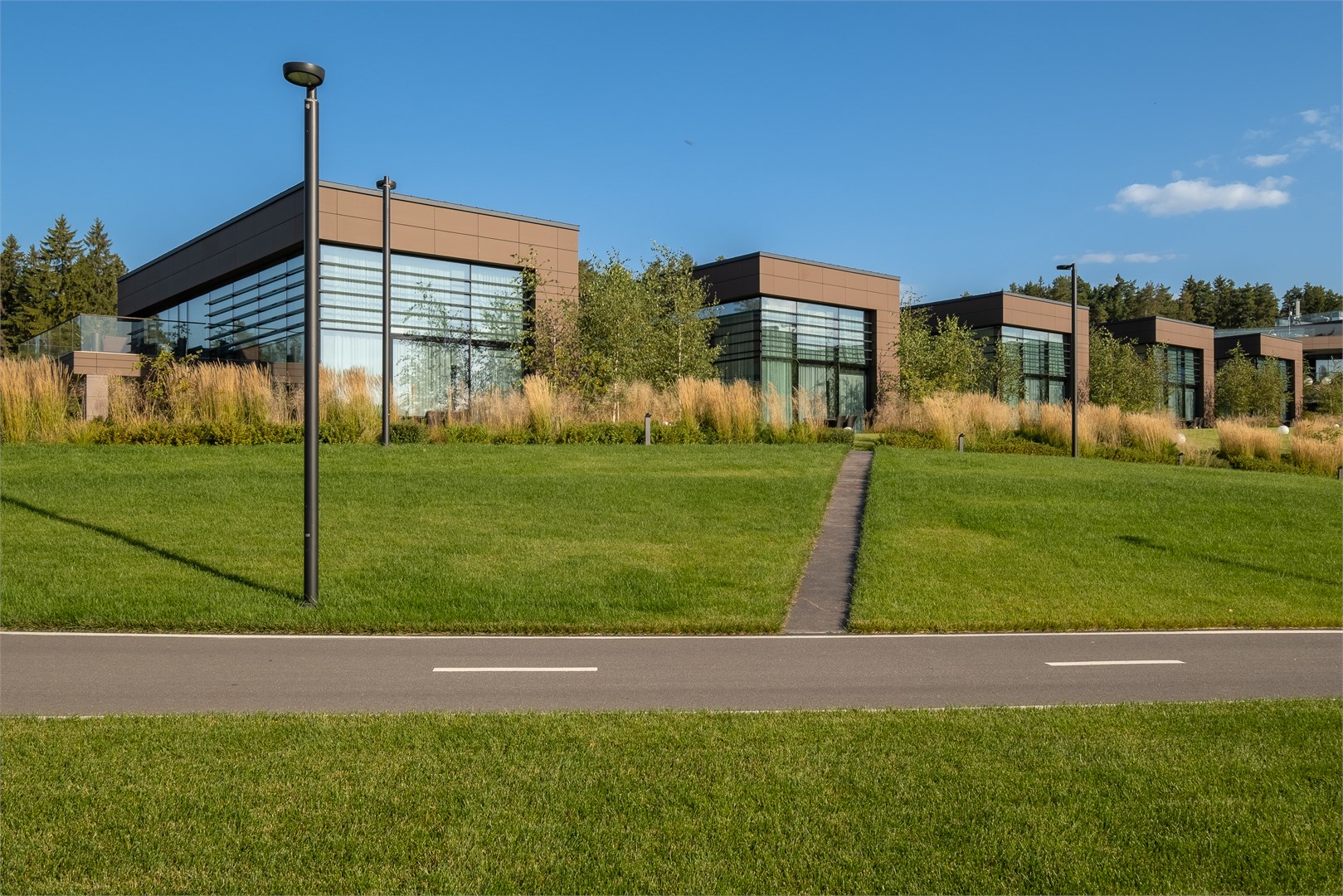 Аренда виллы с комплексом услуг в Репино-Ленинское