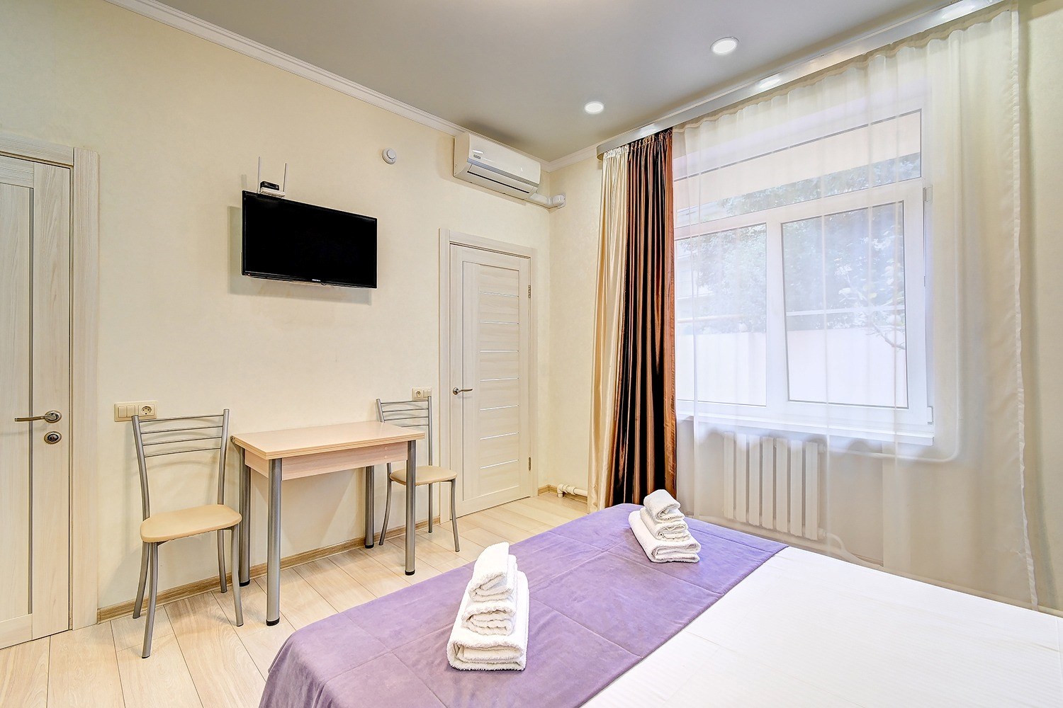 семейный номер с кухней в Виктория