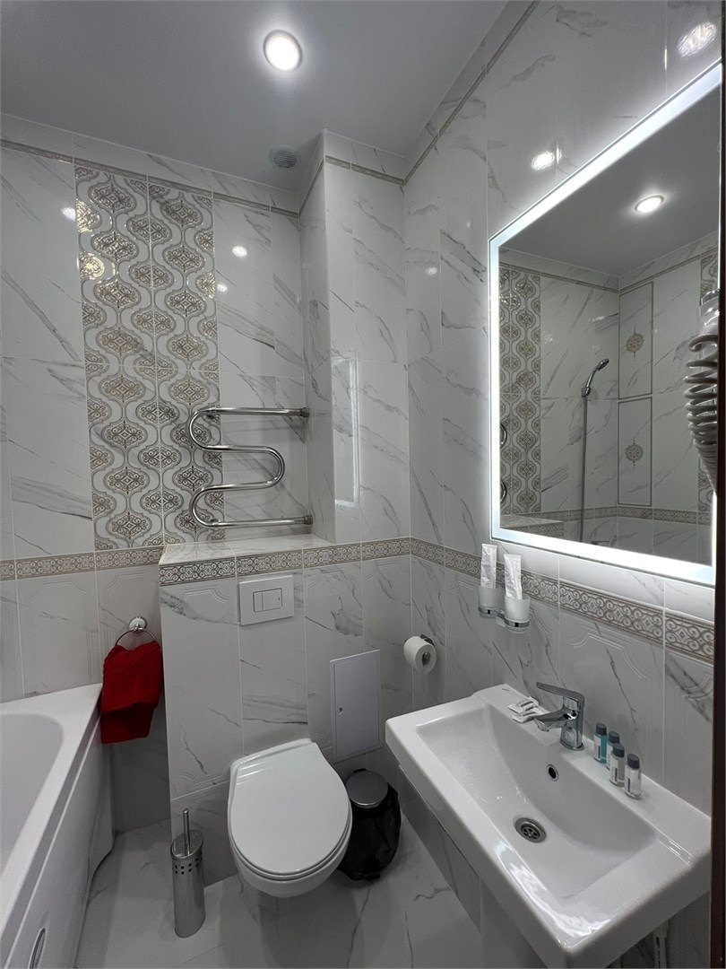 Люкс двухкомнатный в Дом купца Сыромятникова