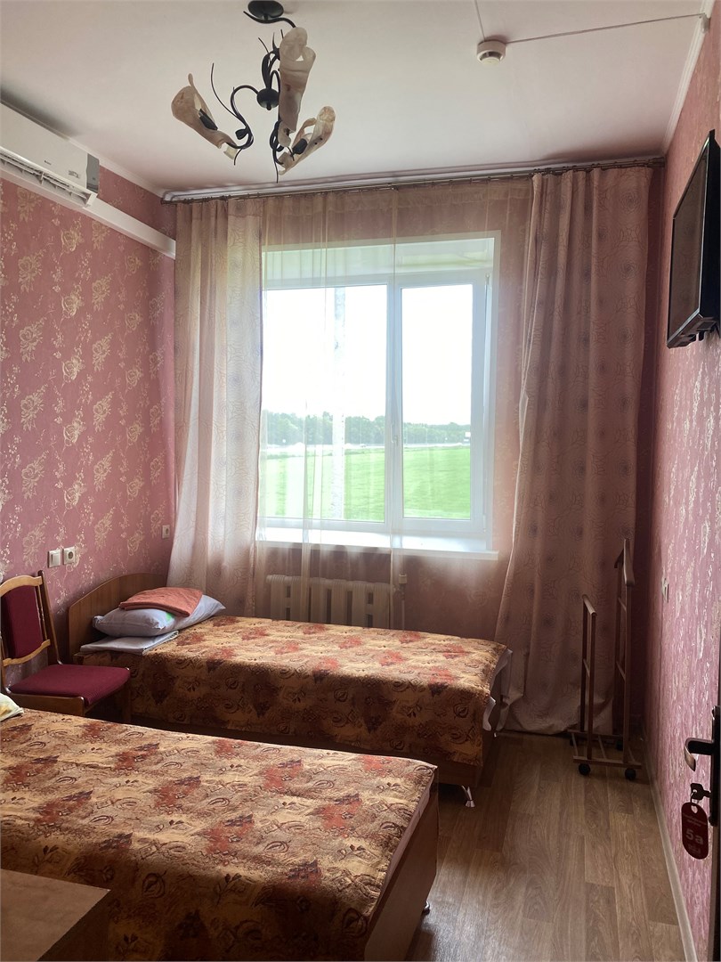 Улучшенный 2х комнатный номер с удобствами в Онако-Комета