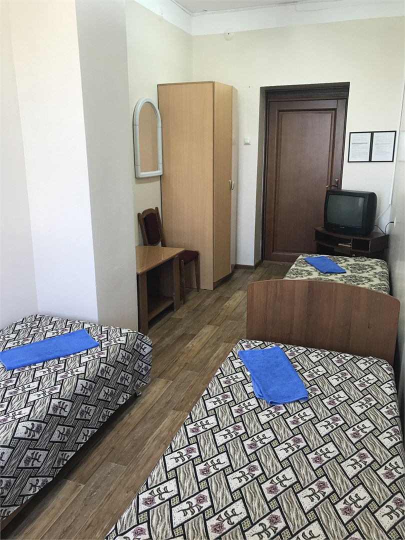 Стандарт трехместный в Онако-Комета