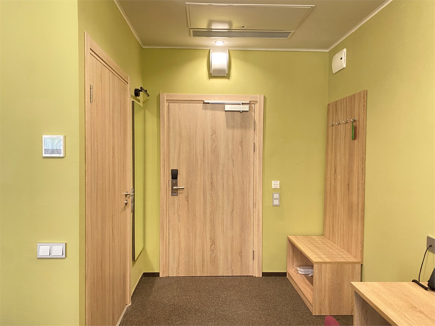 Делюкс  с балконом в Ерино